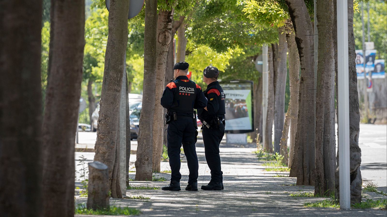 Los Mossos buscan al autor de un tiroteo mortal en Girona - Telediario 1 | Ver