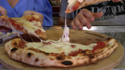 As se hace la autntica pizza napolitana