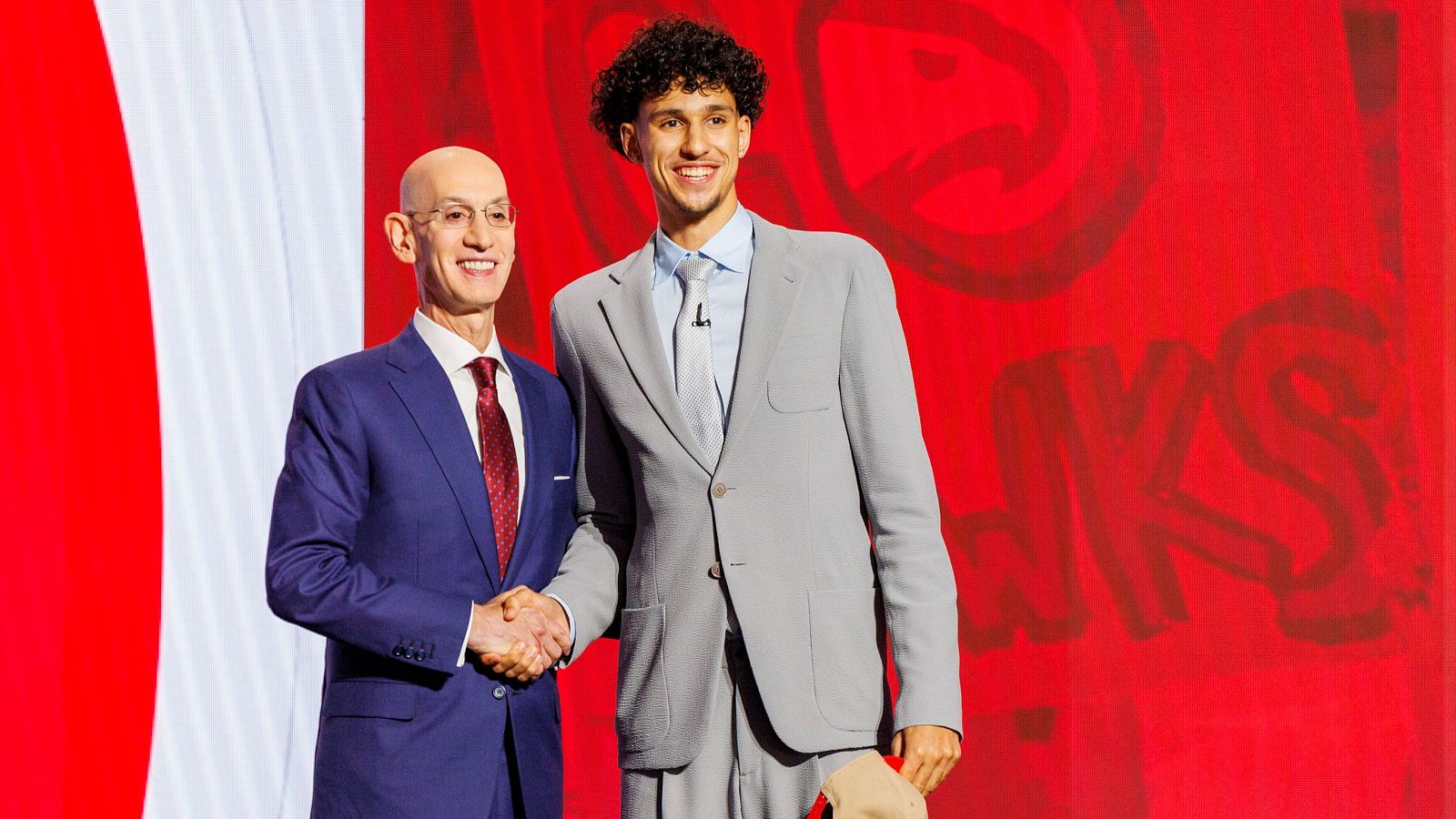 Zaccharie Risacher, un n�mero uno del draft nacido en M�laga e hijo del legendario St�phane