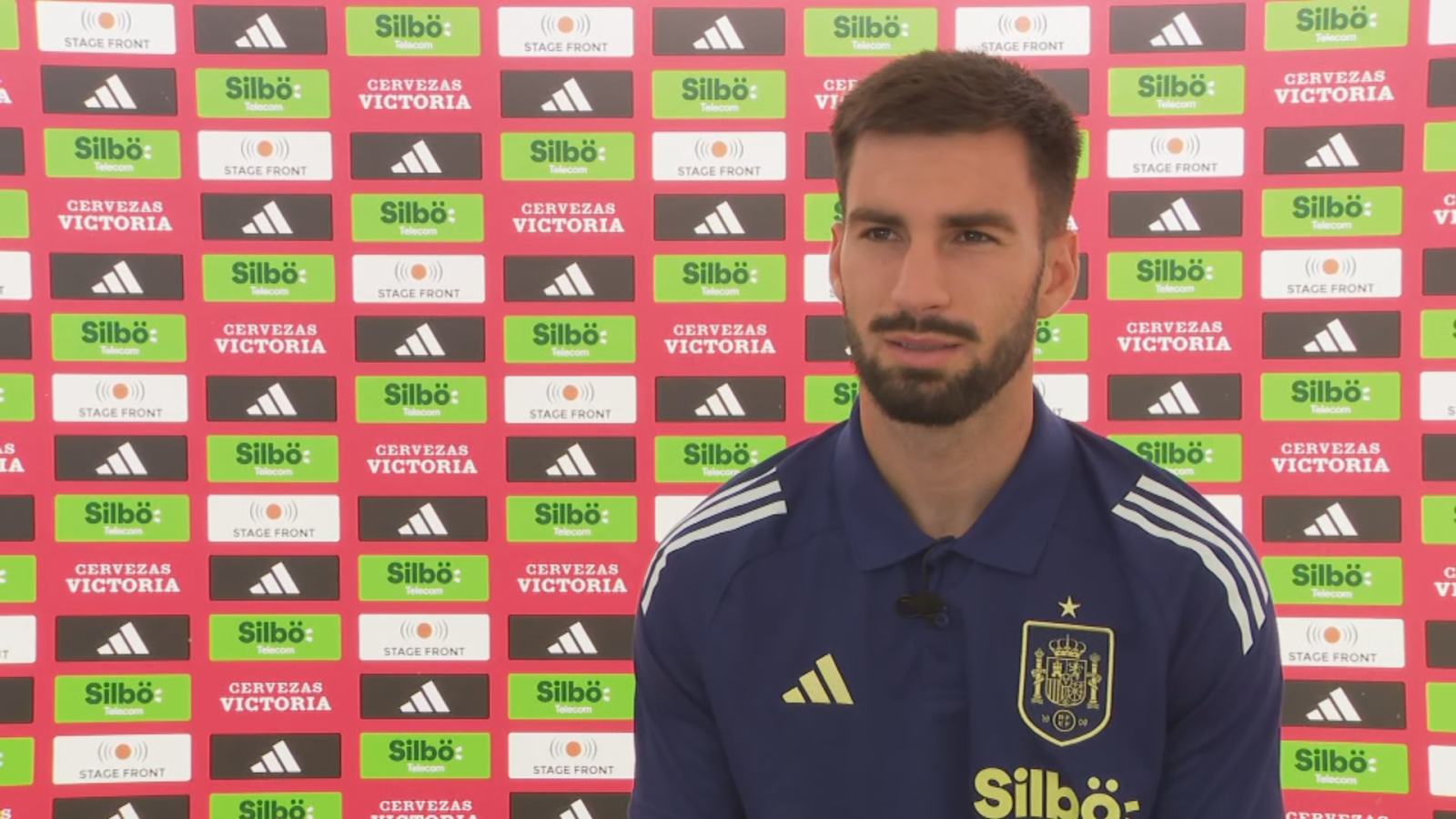 Baena, a RTVE: "Tengo la ilusión de poder hacer algo grande" - Fútbol | Ver