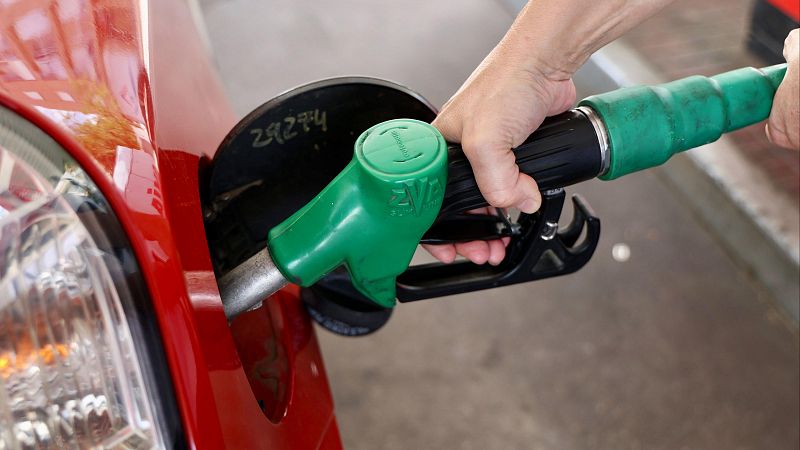 La inflación cae en junio dos décimas hasta el 3,4% por la bajada de los combustibles, según el dato adelantado del INE