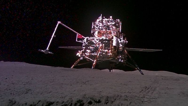 La misión china Chang'e 6 volvió a la Tierra con casi 2 kilos de muestras de la cara oculta de la Luna