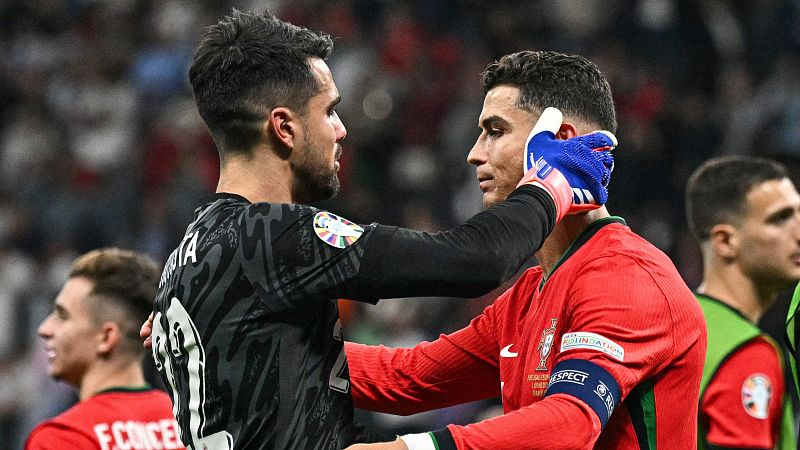 Diogo Costa, héroe de Portugal en los penaltis para eliminar a Eslovenia de la Eurocopa y secar las lágrimas de Cristiano Ronaldo