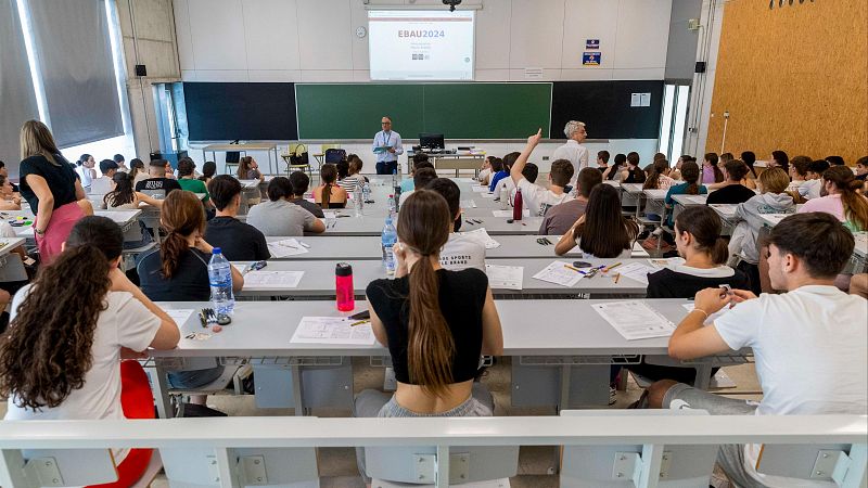 Las comunidades gobernadas por el PP firman el acuerdo por una EBAU común en fechas, formato y criterios de corrección