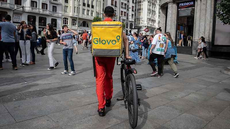 Un juez de Barcelona abre una investigación a Glovo por utilizar supuestamente a falsos autónomos