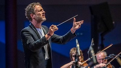 El emotivo homenaje a Chaikovski en el concierto especial del Orgullo 'Lo que soy'