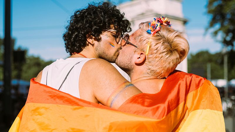 Desfile del Orgullo LGTBIQ+ en Madrid: hora, dónde ver en TV, recorrido y cortes de tráfico