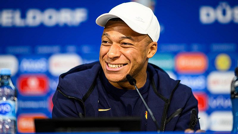 Kylian Mbappé: "Todo el mundo admira a Cristiano Ronaldo, pero necesitamos estar en semifinales"