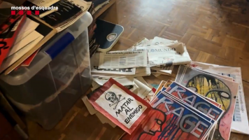 Material intervingut al domicili de l'home de 60 anys detingut per enviar falsos explosius a museus catalans