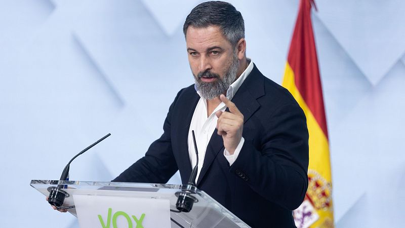 Vox responsabiliza a Feijóo de "romper" los Gobiernos de coalición tras el reparto de menores migrantes