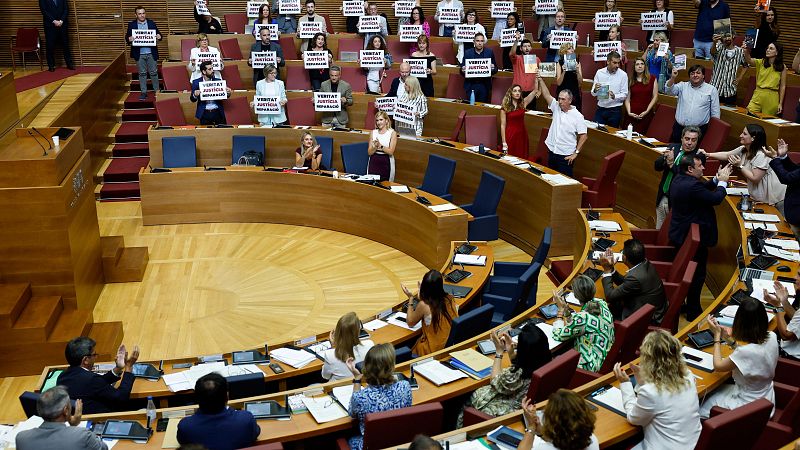 PP y Vox aprueban la Ley de Concordia de la Comunidad Valenciana que deroga la Ley de Memoria Democrtica