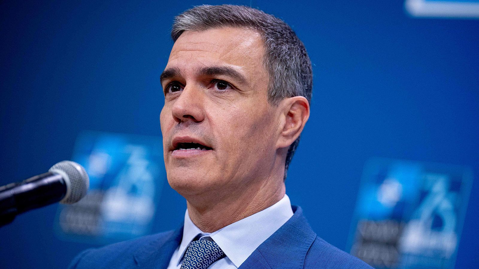 Sánchez celebra la salida de Vox de los gobiernos autonómicos: "Es un gran día para España" - La noche en 24h | Ver