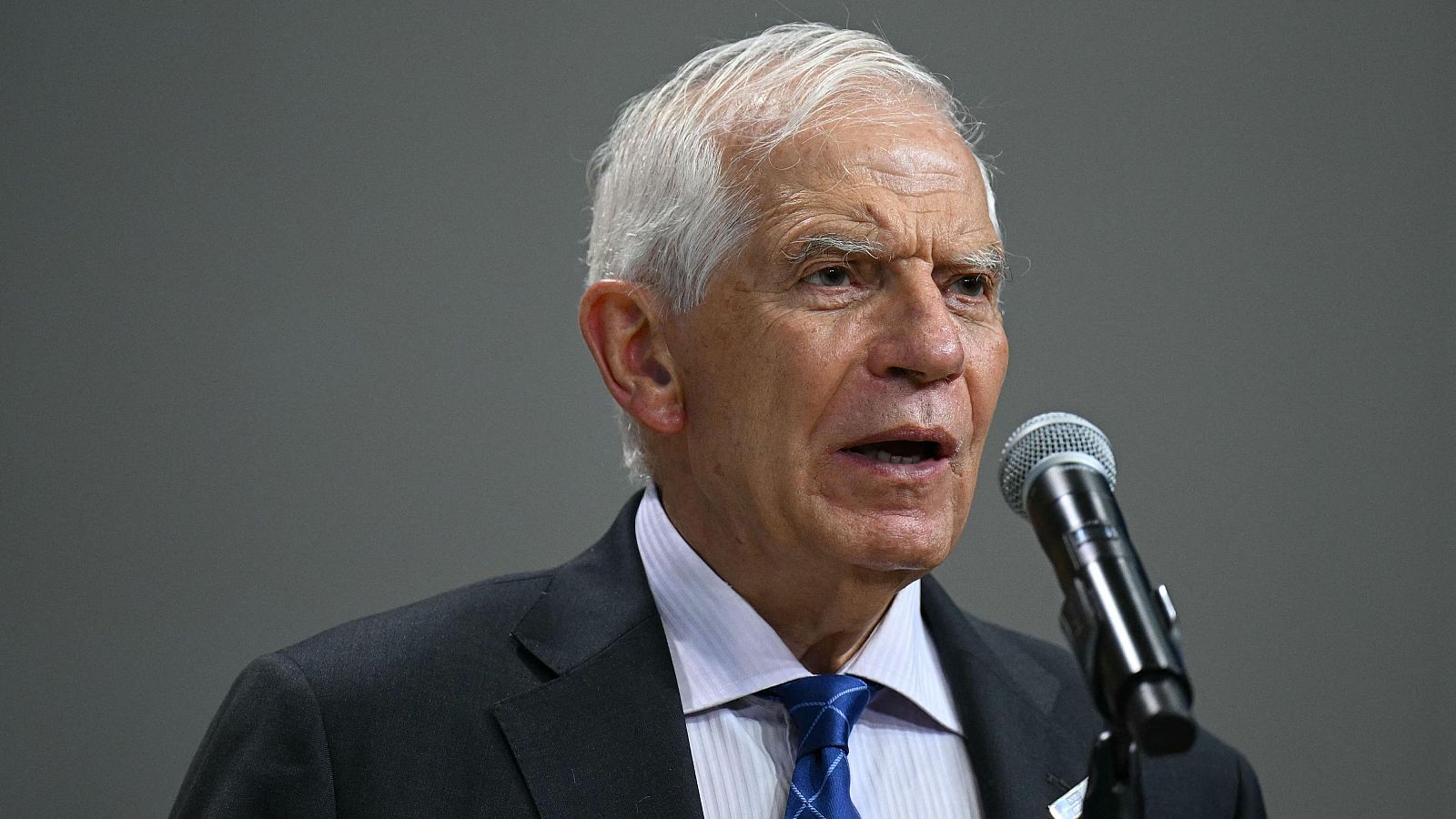 Borrell prevé un papel "más difícil" para su sucesor - La hora de La 1 | Ver
