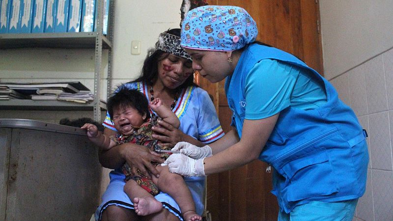 La pandemia de COVID-19 sigue pasando factura a la cobertura mundial de vacunas infantiles