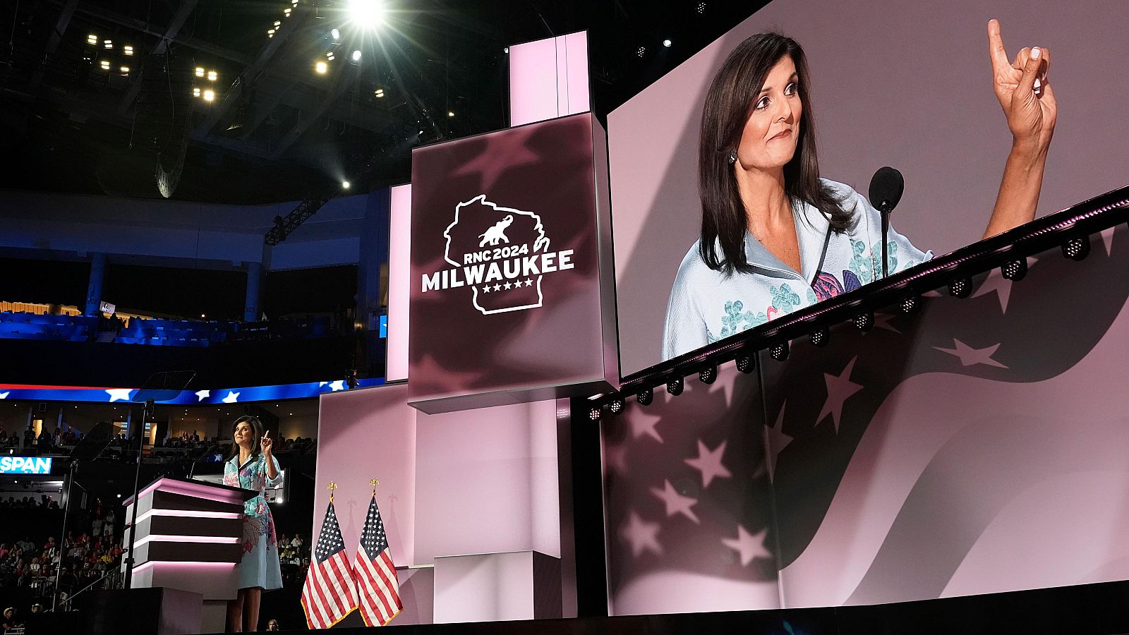 Nikki Haley y Ron DeSantis, de rivales a adeptos de Trump | Ver