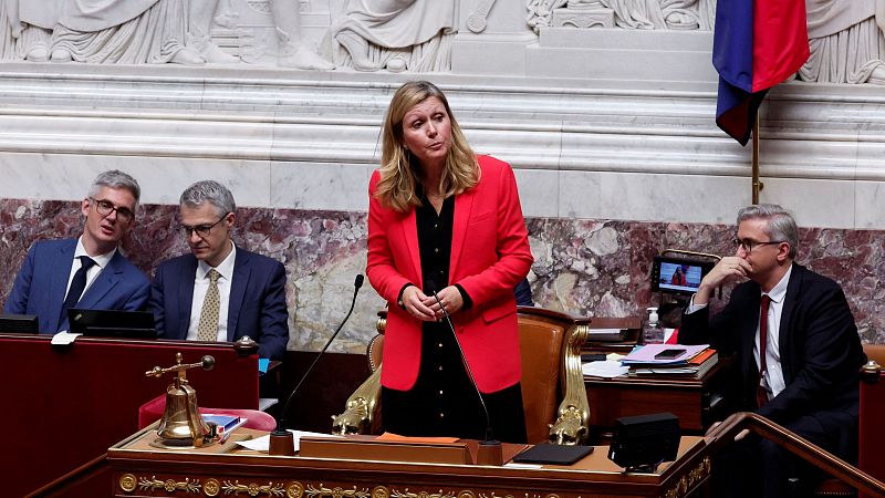 Braun-Pivet, candidata macronista, reelegida presidenta de la Asamblea Nacional de Francia con el apoyo de la derecha