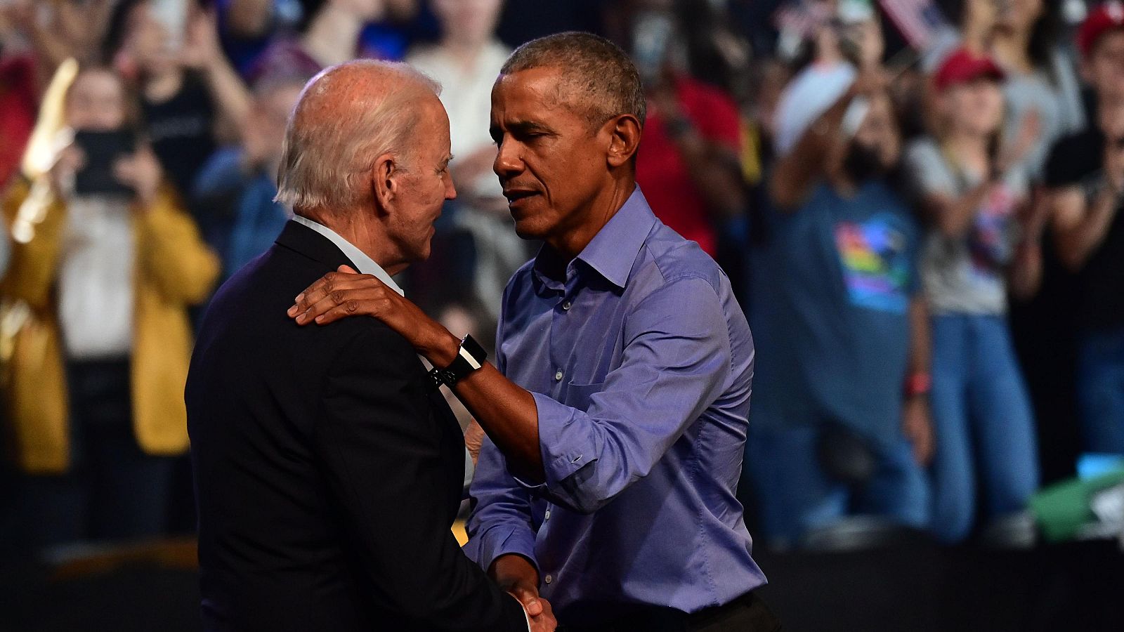Obama cree que Biden debe reconsiderar su candidatura | Ver