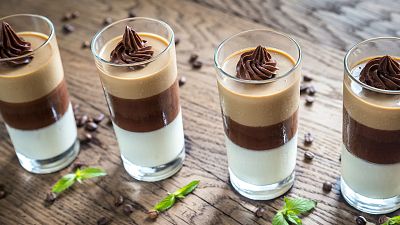 Receta deliciosa de vasitos de tres chocolates