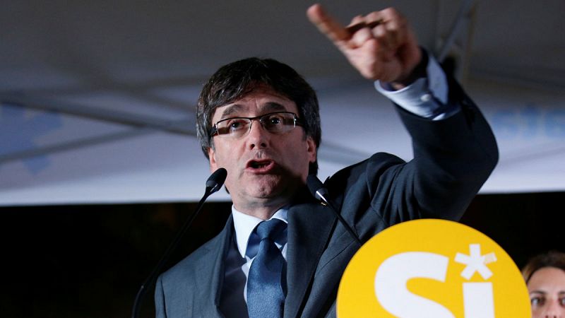 Puigdemont acusa al Gobierno de aplicar el artículo 155 "sin comparecer ante el Parlamento"