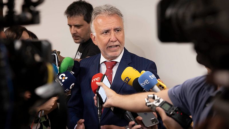 El Gobierno califica de "insostenible" la situación de los menores en Canarias y responsabiliza a los que votaron "no"