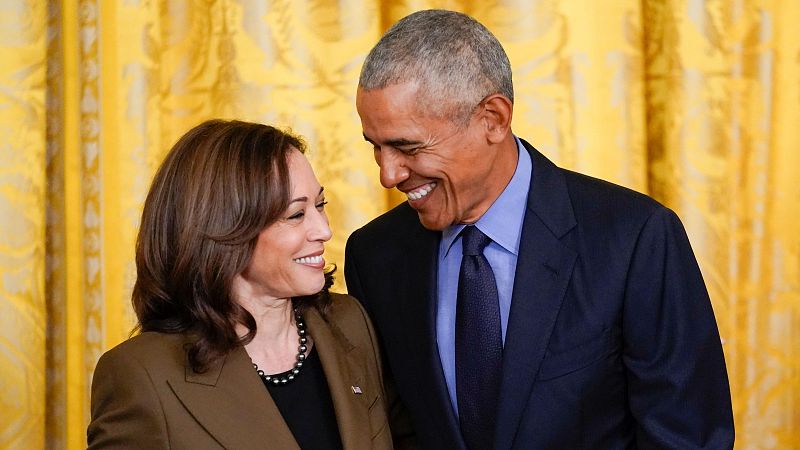 Obama hace público su apoyo a Harris tras días de silencio: "Tiene la fortaleza que exige este momento crítico"