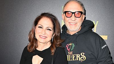 Gloria Estefan, sorprendida por su marido: Por qu ha transformado el viejo saln en un club de jazz?