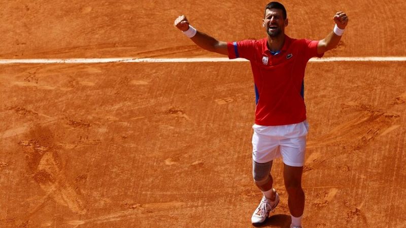 Djokovic se venga de Alcaraz y vence en París 2024 el único título que le faltaba, la medalla de oro olímpica