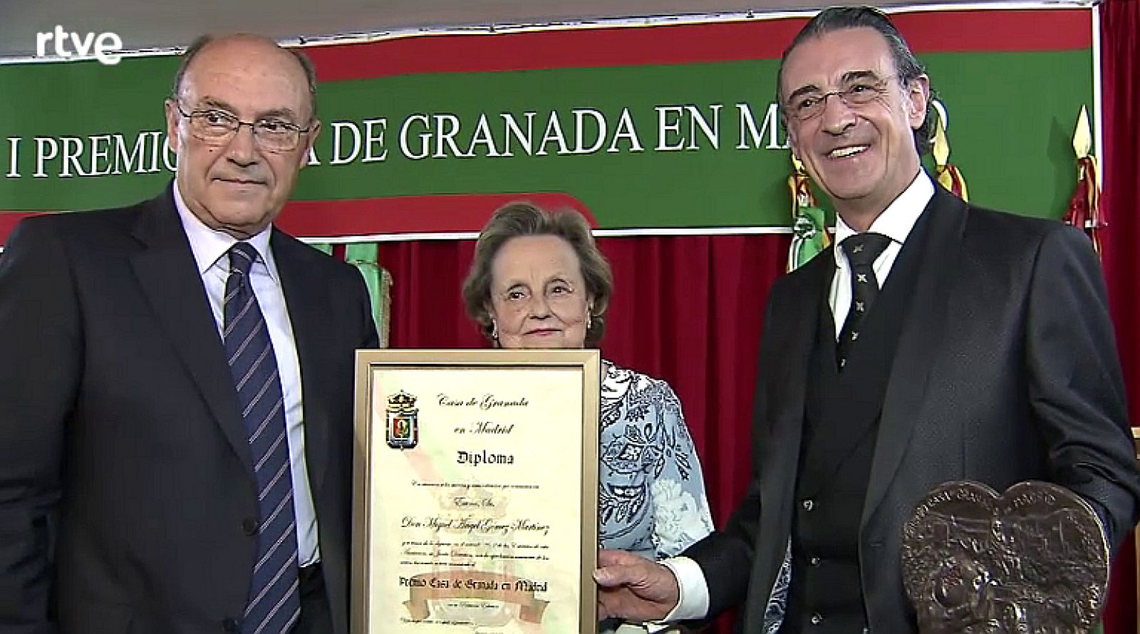 El director de la OCRTVE recibe el Premio Ciudad de Granada