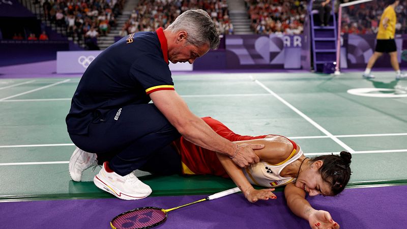 Carolina Marín se vuelve a romper en la semifinal de los Juegos de París cuando acariciaba la final