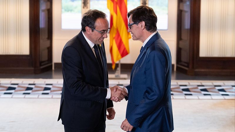 Rull retrasa al martes la ronda de consultas para investir a Illa el jueves con el regreso de Puigdemont en el foco