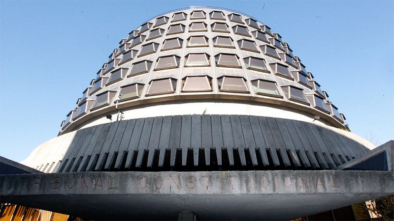 La sindicatura electoral del 1-O se revuelve contra el Constitucional, que ha de decidir si les multa