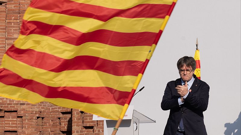 Última hora de Puigdemont hoy e investidura de Illa en directo | Los Mossos reactivan la operación Jaula para detener a Puigdemont y se reanuda el pleno de investidura de Illa