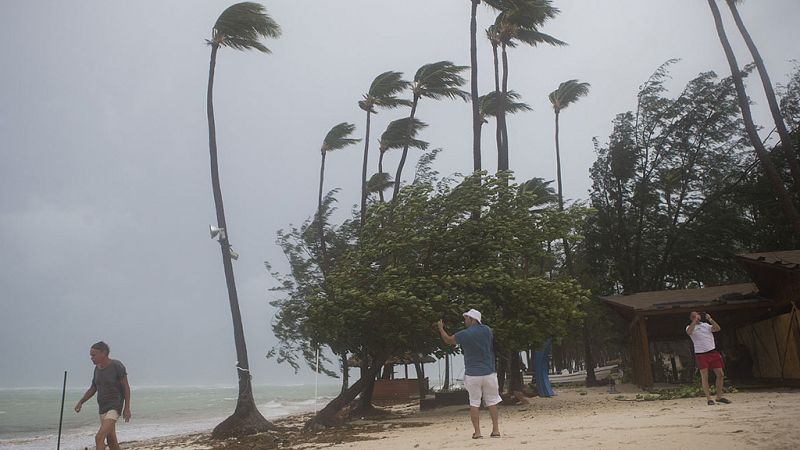 El huracán María recupera potencia al acercarse a República Dominicana