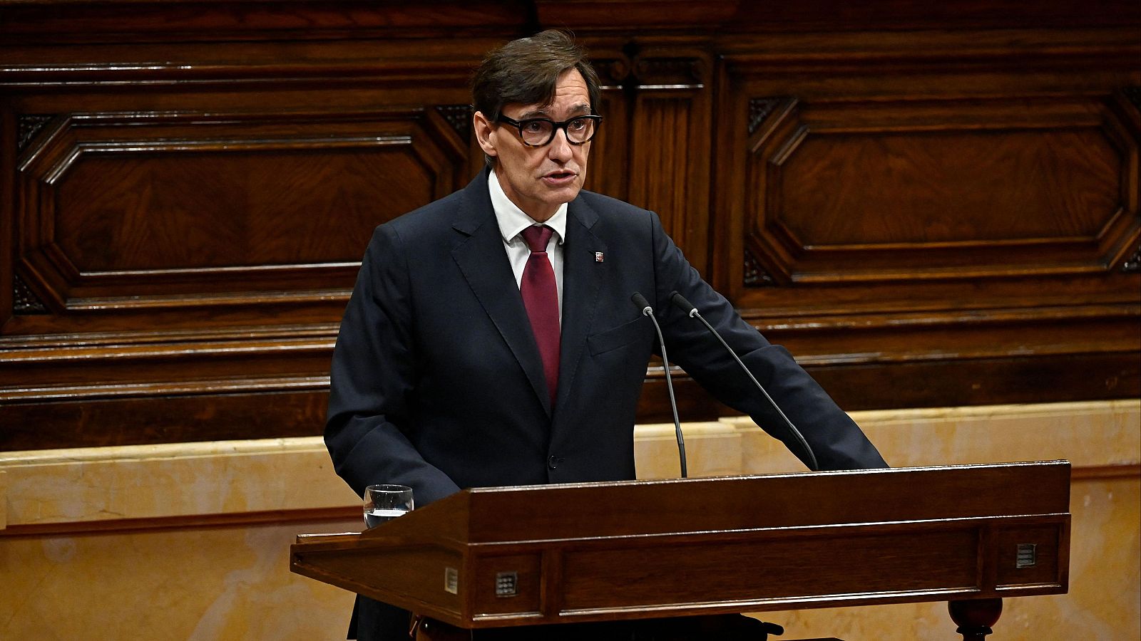 Illa pronuncia su discurso de investidura en el Parlament - Informativo 24h | Ver