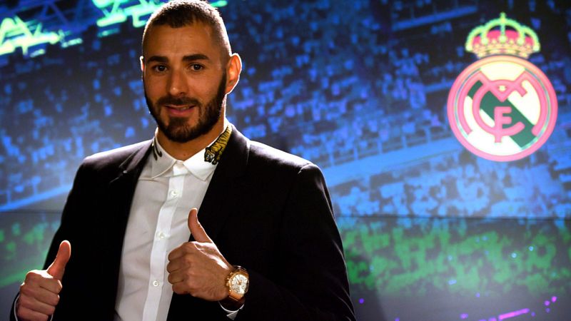 Benzema, en su renovación: "¿Me falta gol? Un delantero moderno es más que gol"