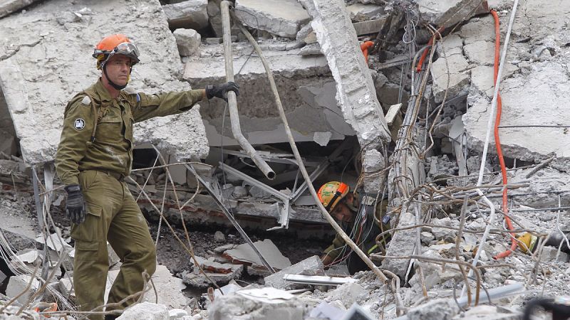 Asciende a 273 la cifra de muertos en el terremoto de México