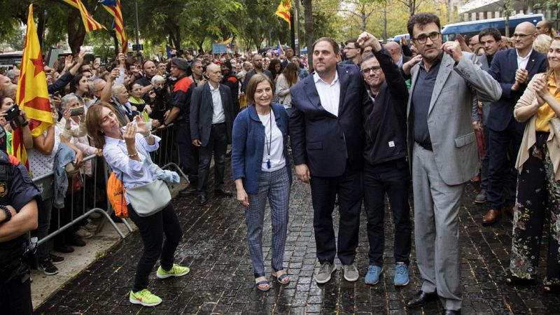 El juez deja en libertad con cargos a todos los detenidos por el referéndum, incluido el 'número 2' de Junqueras