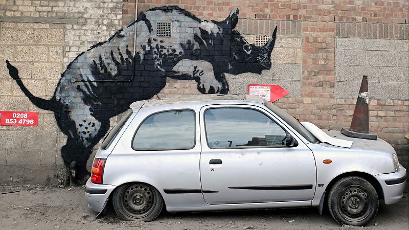 Banksy elige a un rinoceronte para comenzar la segunda semana de su serie 'Zoo de Londres'