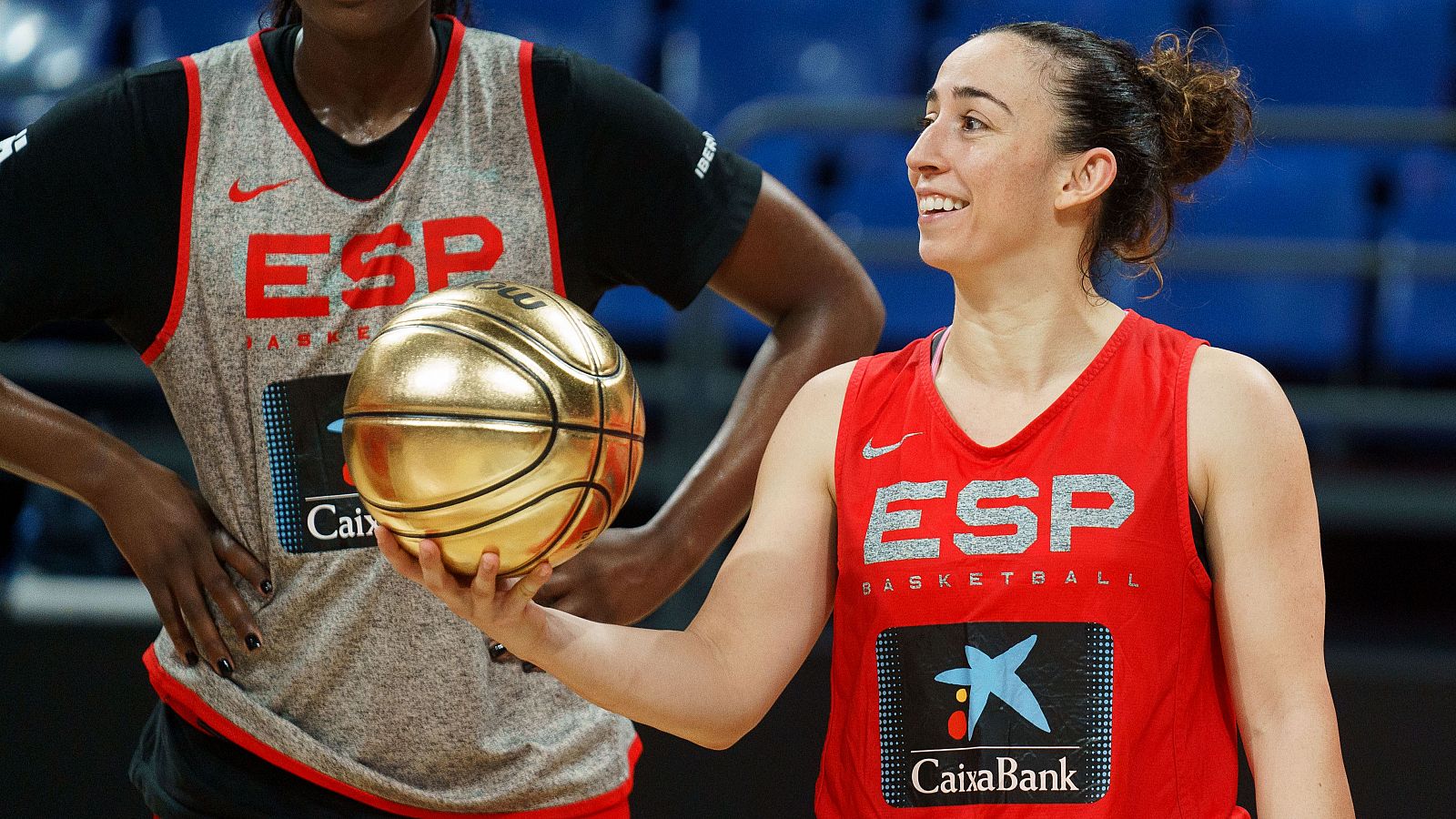 Silvia Domnguez se retira de la seleccin espaola de baloncesto