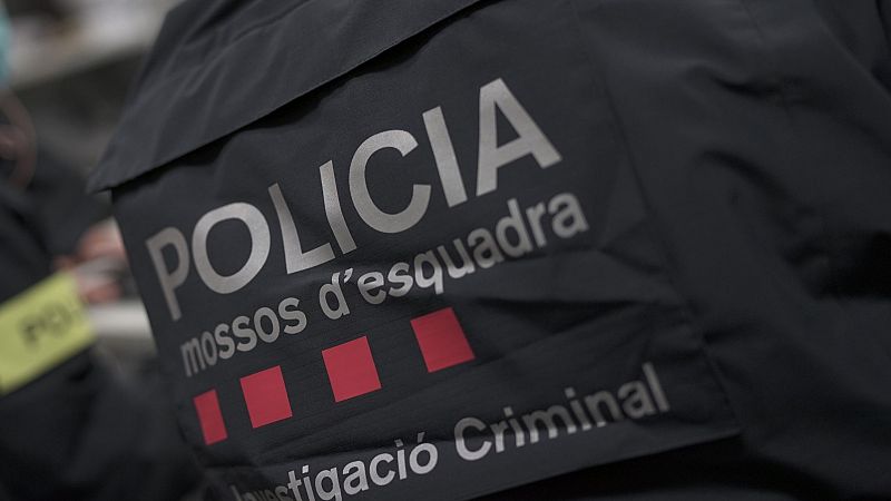Desarticulen una banda que assaltava altres grups criminals simulant ser policies