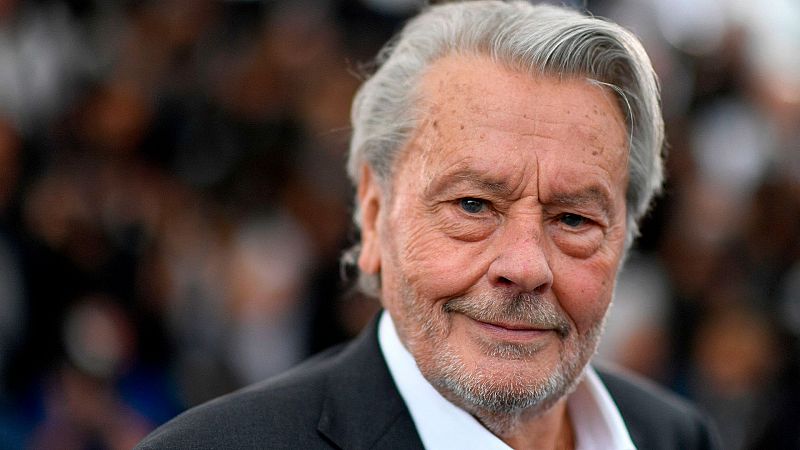 Todas las veces que Alain Delon participó y ganó en '¿Qué apostamos?'