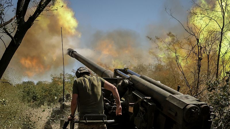 Guerra Ucrania - Rusia, en directo | Ucrania destruye puentes de pontones en Kursk con armas estadounidenses