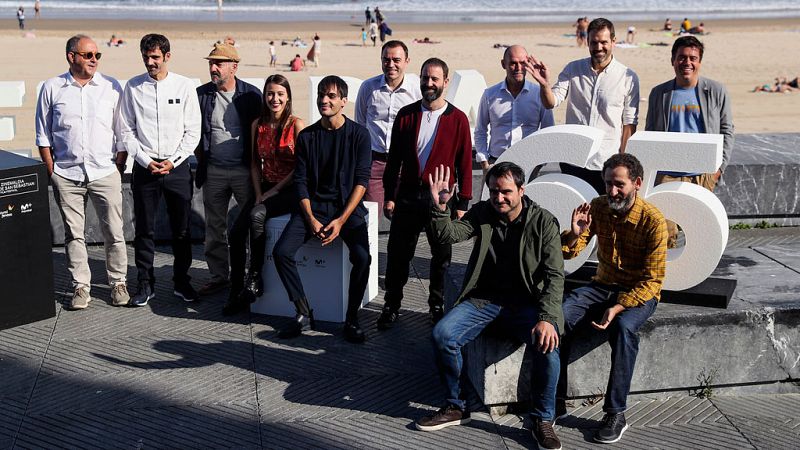 'Handia', los creadores de 'Loreak' se agigantan en San Sebastián