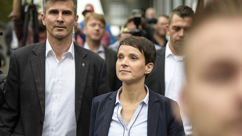Una de las líderes de Alternativa por Alemania anuncia que no formará parte del grupo parlamentario