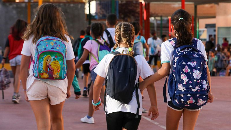 Entre la exigencia académica y el ocio: ¿cómo manejan la vuelta al cole los estudiantes y los profesores?