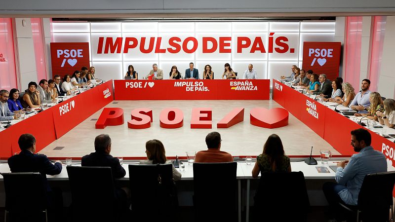 El recelo de los líderes territoriales por la financiación en Cataluña marca el Comité Federal del PSOE