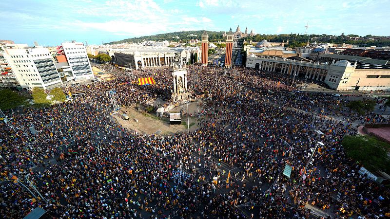 La primera Diada sin un 'president' independentista en 14 años evidencia el cambio de ciclo en Cataluña