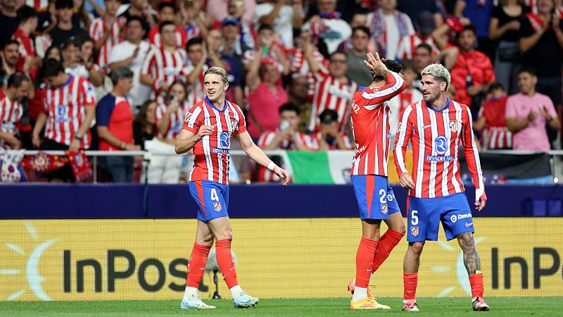 Gallagher, director de orquesta en la fiesta del Atlético en el Metropolitano