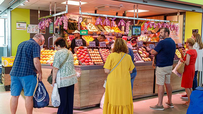 El IPC se modera al 2,3 % en agosto y los alimentos registran la menor subida en tres años