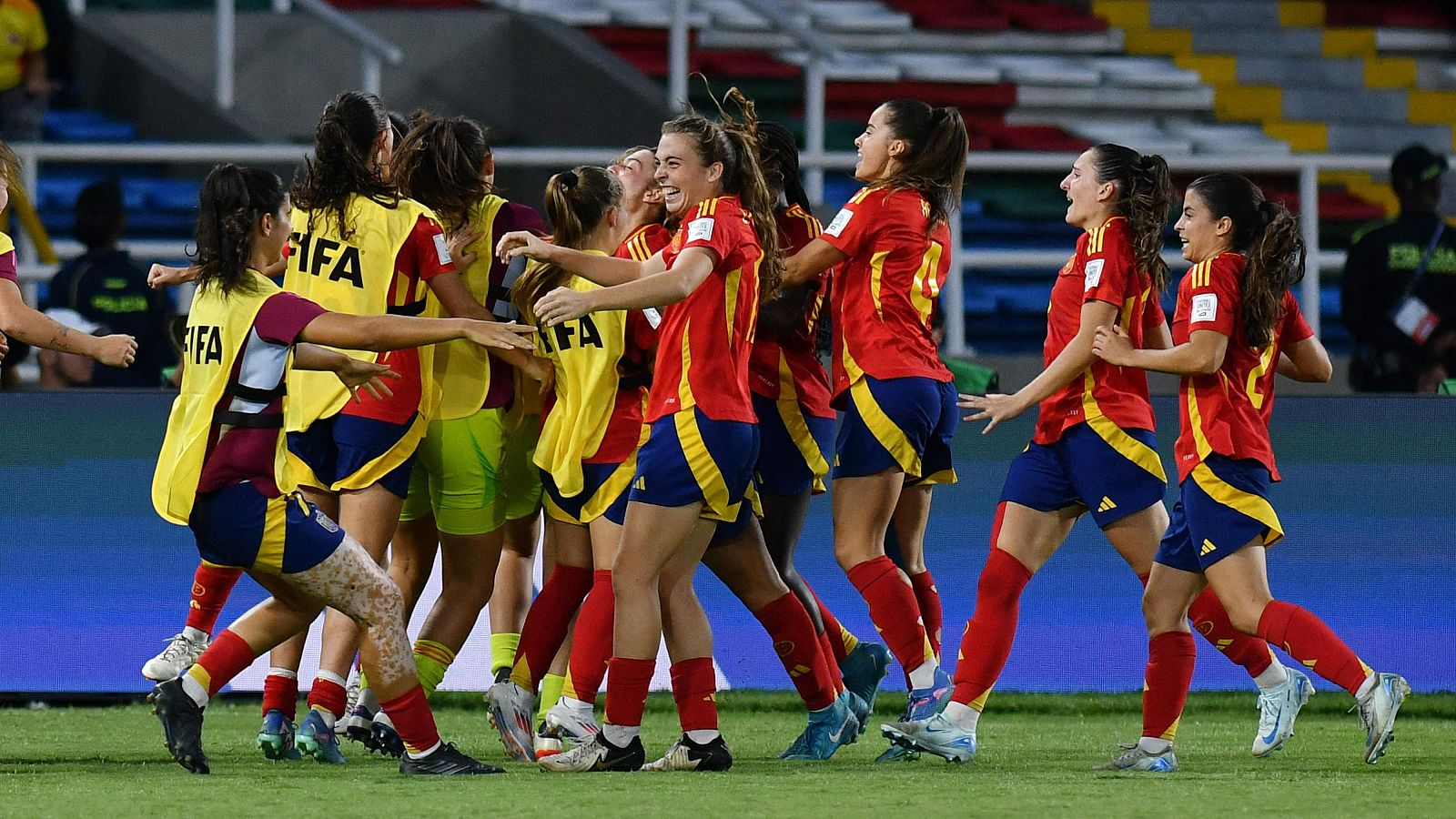 España - Canadá (F): victoria de la Rojita, y a cuartos del Mundial | Ver
